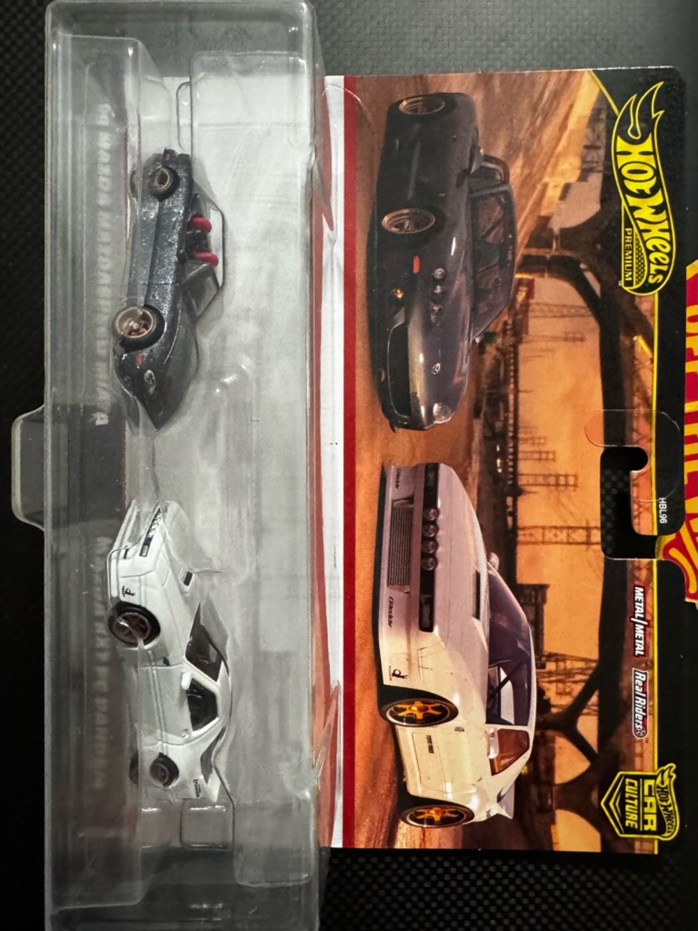 Hot Wheels Mazda Miata and FC RX-7 premium 2 pack